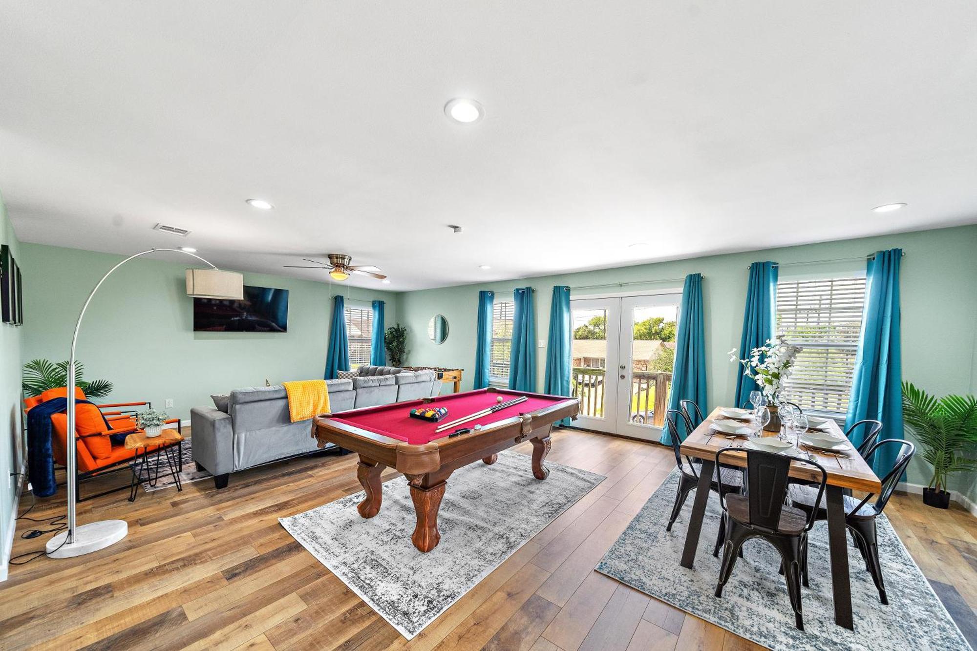 גלווסטון Nr Beach Pier Oasis Game Tables Yard Bbq מראה חיצוני תמונה